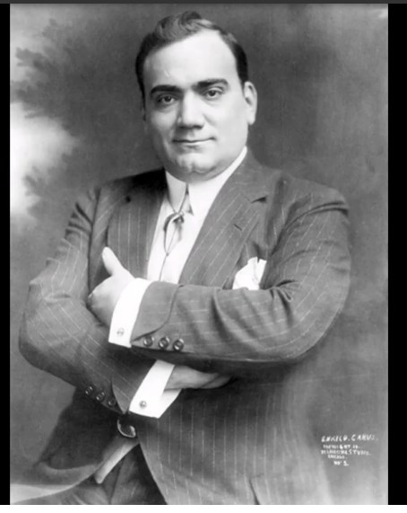 “O Holy Night” sung by the great Enrico Caruso